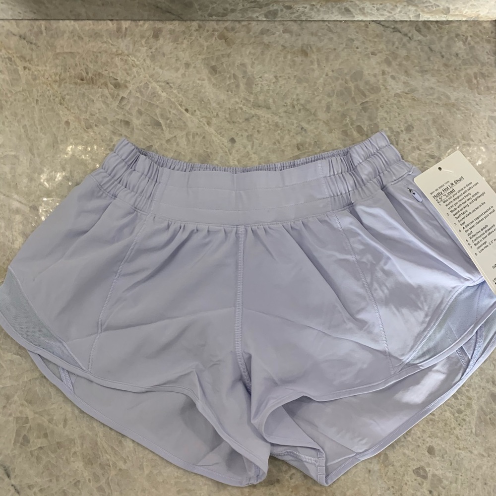 Lululemon Hotty Hot Short II 2.5" - Picture 5 of 16